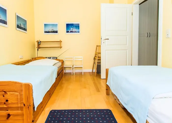 Haus Am Nr. 5 * レリク